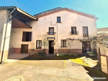 maison 6 pièces 95 m²