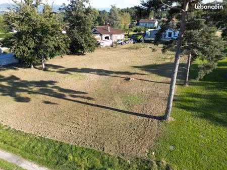 terrain 2500 m2
