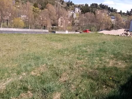 terrain constructible viabilisé à vendre