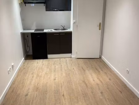 à louer luneville centre proche gare studio situé au rdc
