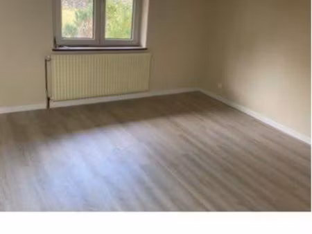 loue appartement  deux-pièces cuisine  salle de bain douche wc