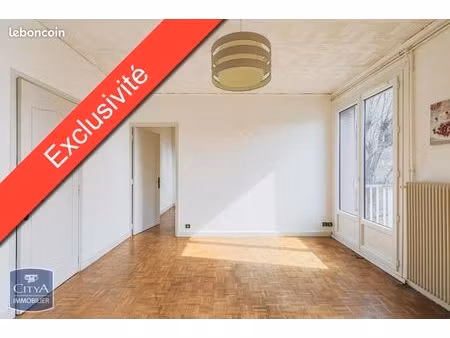 appartement 3 pièces 65 m²