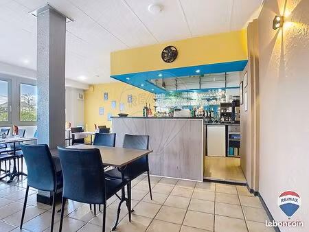 commerce restaurant  pizzeria 120 m²
