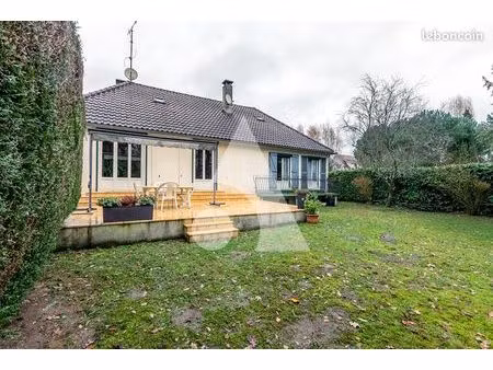 maison 10 pièces 204 m²