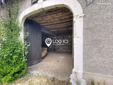grange 4 pièces 148 m²