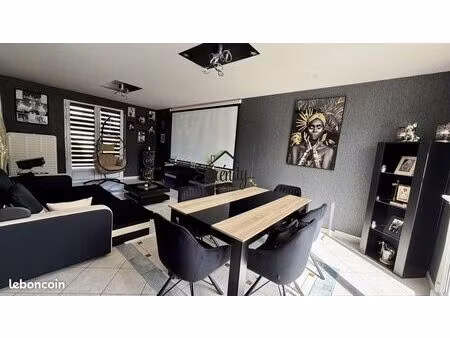 maison 7 pièces 124 m²