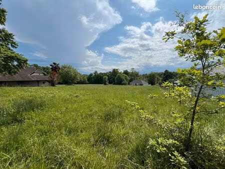 terrain 1015 m² gan