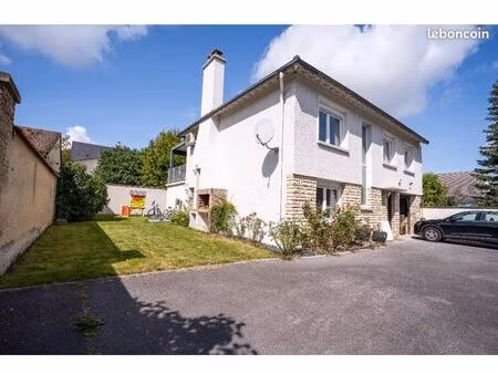 à louer étage de villa