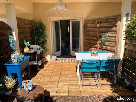 plage 2 chambres jardin parking