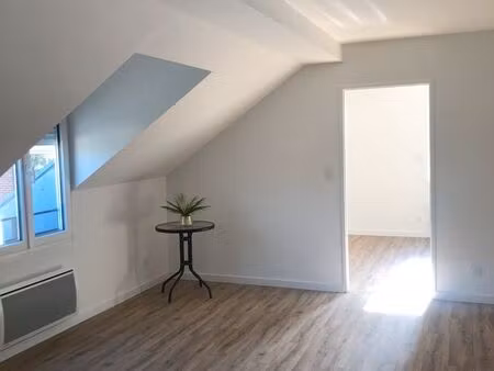 appartement t3 rénové à neuf - 57m2 - hazebrouck centre