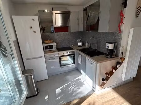 appartement 2 pièces meublé avec terrasse