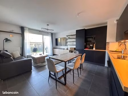 appartement 3 pièces 60 m²