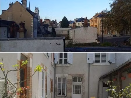 studio meublé avec accès cour extérieure. aucun vis-à-vis. vue cathédrale - orléans centre