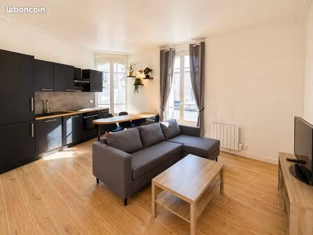 t2 meublé standing - entrée privative - refait a neuf
