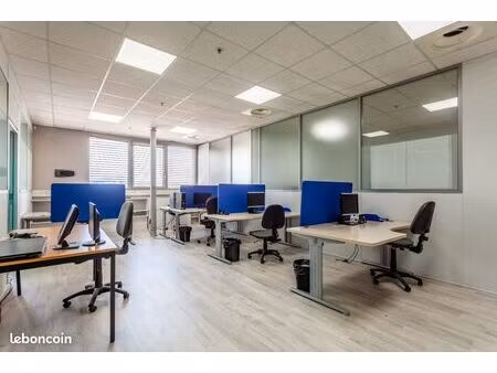 bureau à louer / 59 m² / bureau en location / site gardienné