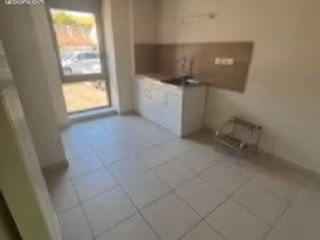 bureau 19 m²
