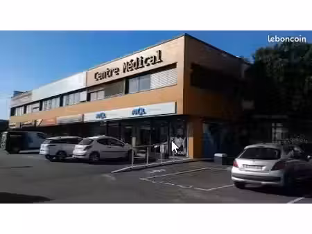 local professionnel centre médical