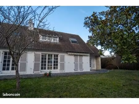 maison individuelle senlis/courteuil 160m2 et 900m2 de jardin