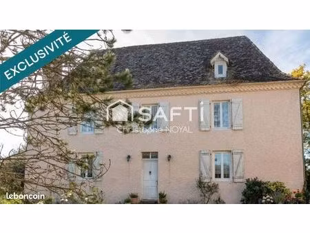propriété 6 pièces 143 m²