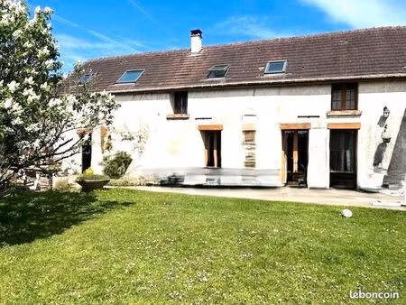 maison 6 pièces 185 m²