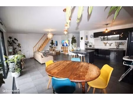 maison mitoyenne t5 115m2 à tyrosse