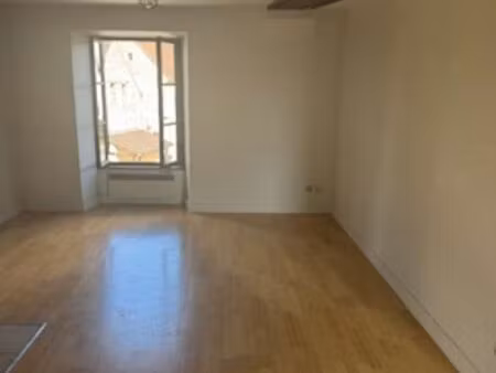 f2 appartement non meublé 50m2