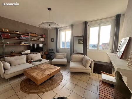 appartement 4 pièces 90 m²