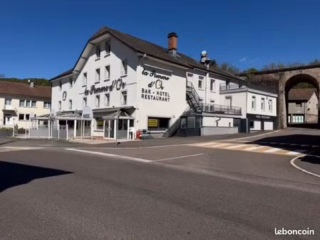 à louer : ensemble bar  restaurant et hôtel à ronchamp