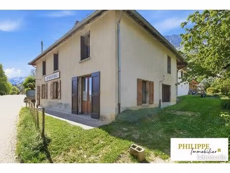 maison 18 pièces 312 m²