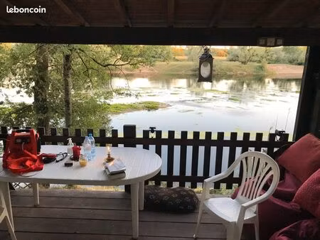 cabane bord loire