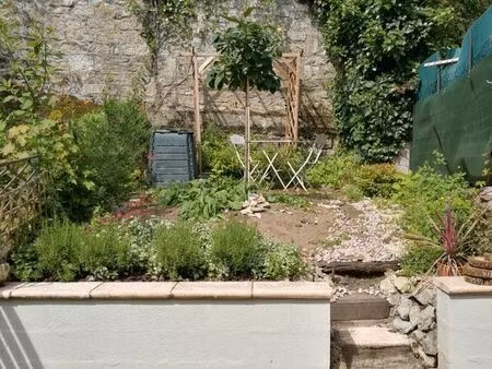 rare - maison 63 m² avec jardin privé et voûte - centre cahors