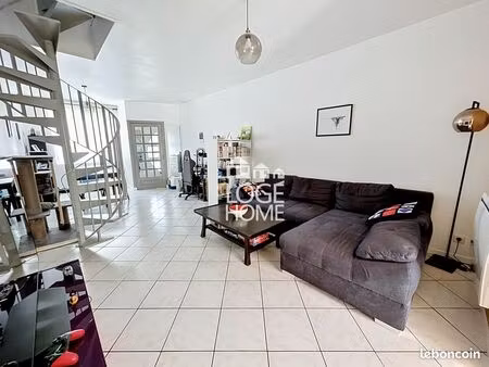 maison 3 pièces 77 m²