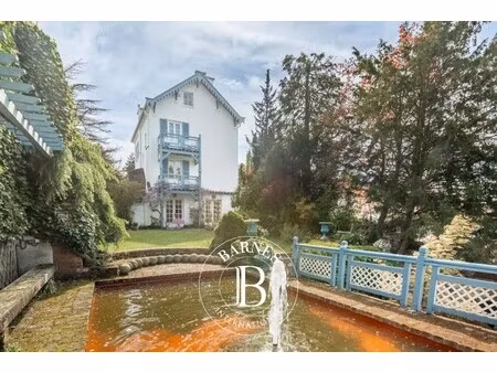 maison de luxe à vendre dans le quartier l'auberderie