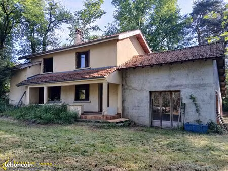 propriété 7 pièces 146 m²