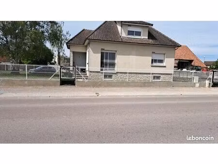 location maison anglure