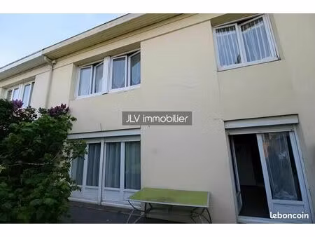 maison 6 pièces 104 m²
