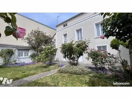 maison 6 pièces 120 m²