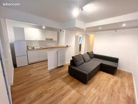 t2 meublé de 43m² avec cour privative  entièrement rénové – beauvais centre