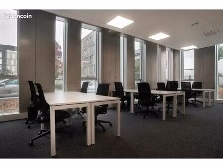 bureau privé à louer pour 5 personnes à rennes  cesson