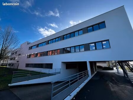 bureaux 265 m² saint gregoire