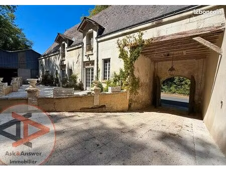 propriété 5 pièces 181 m²