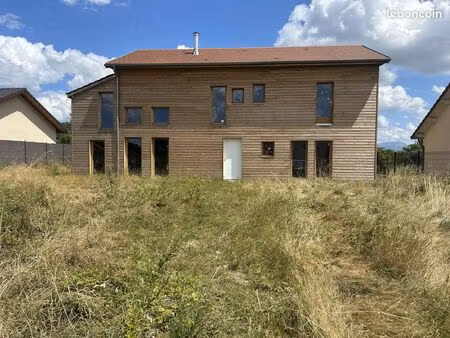 maison 6 pièces 190 m²