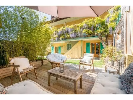 maison de luxe à vendre à menthon-saint-bernard