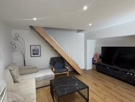 maison de bourg divisé en 2 logements