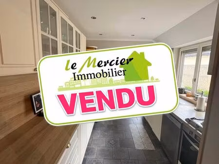 maison de ville 6 pièces 110 m²