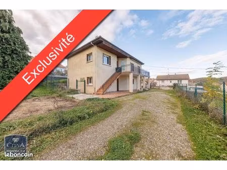 maison 7 pièces 157 m²