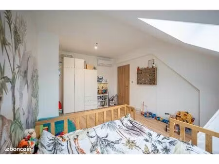 maison familiale avec suite parentale  2 sdb  terrasse et jacuzzi – gare à proximité