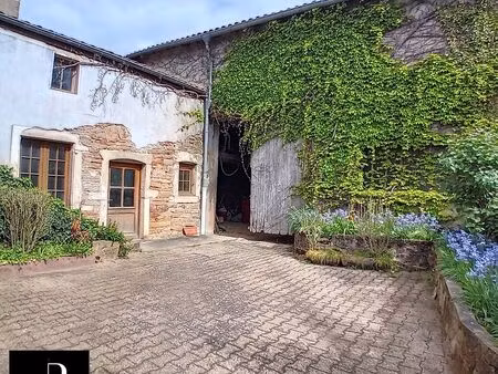 maison de village 6 pièces 200 m²