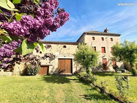 maison 6 pièces 94 m²
