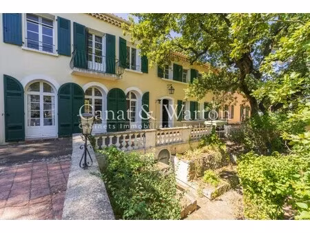 villa de luxe à vendre dans le quartier cap brun